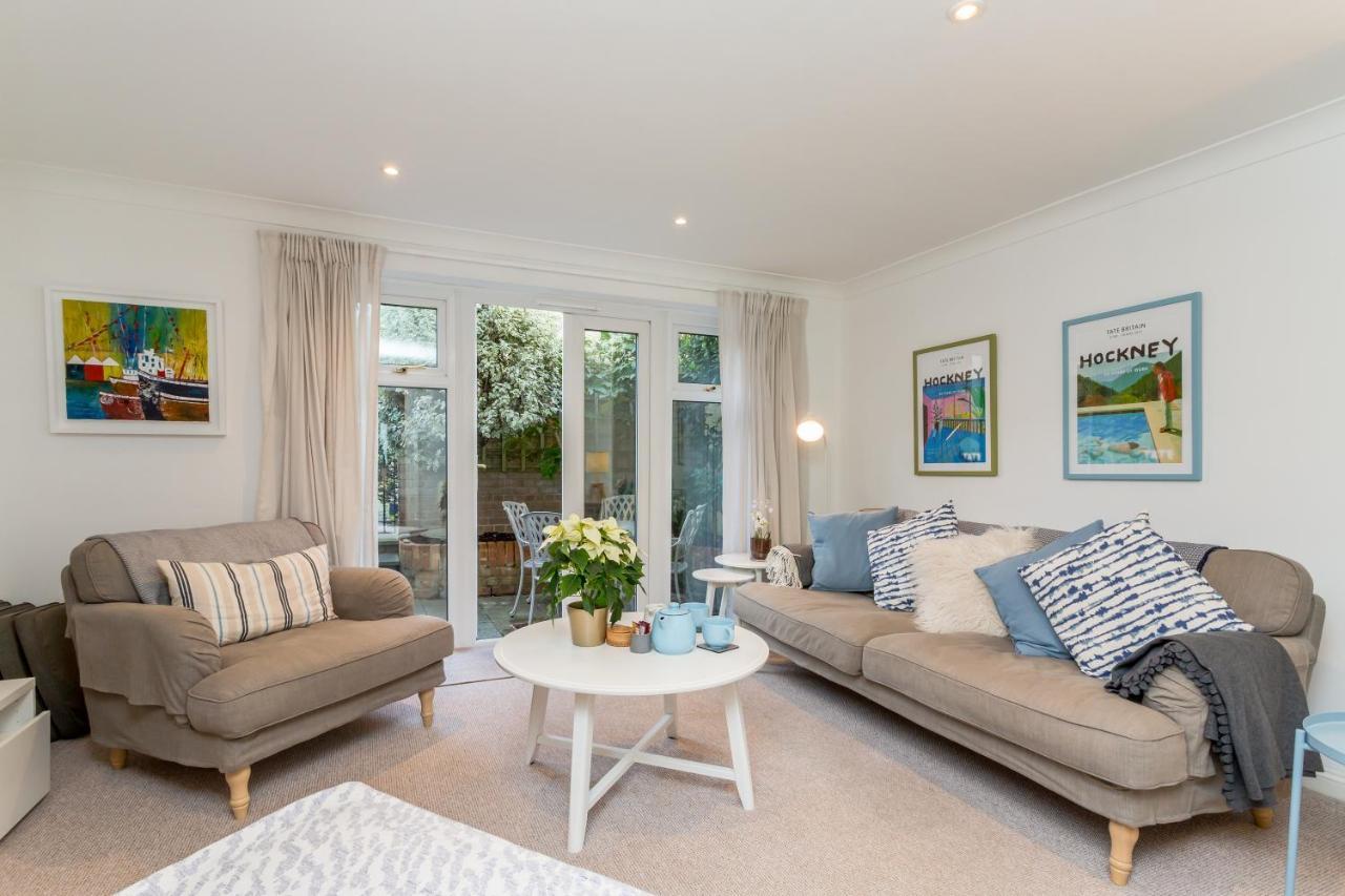 Modern Mews House With Free Parking Space, And Patio By Huluki Sussex Stays Brighton ภายนอก รูปภาพ
